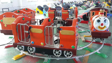 江西兒童室內游樂設備與托馬斯火車廠家直銷 品質與樂趣的結合