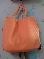 超值搶購 飾品、包包與針紡織品，時尚又實惠！